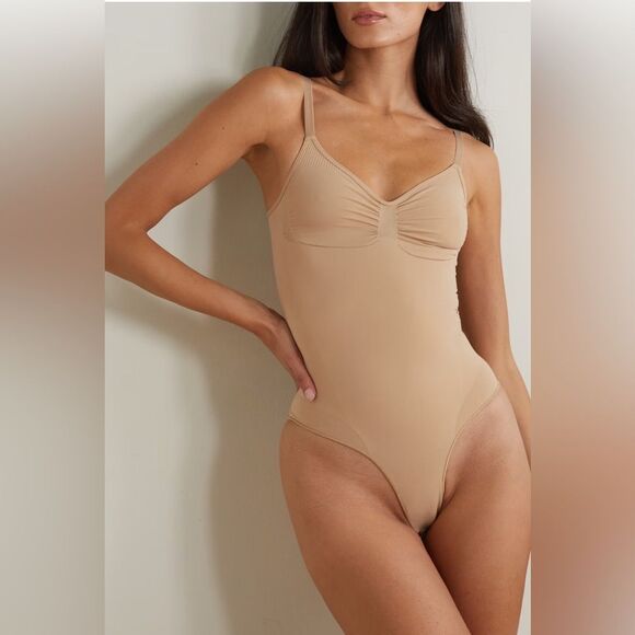 Skims Seamless Sculpt Brief Bodysuit - Picture 1 of 8